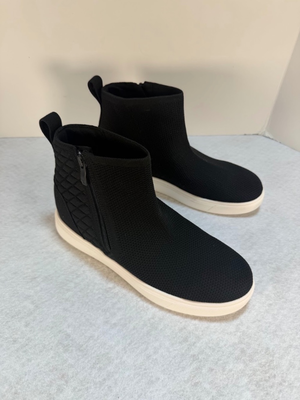 VIVAIA Women's Black Knit Ankle Boots Side Zip Comfort Shoes US 10.5 EU 41